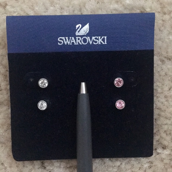Swarovski Earring Set - Picture 5 of 7